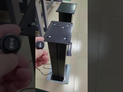 As colunas de elevação industriais funcionam de forma sincronizada com um interruptor com fio